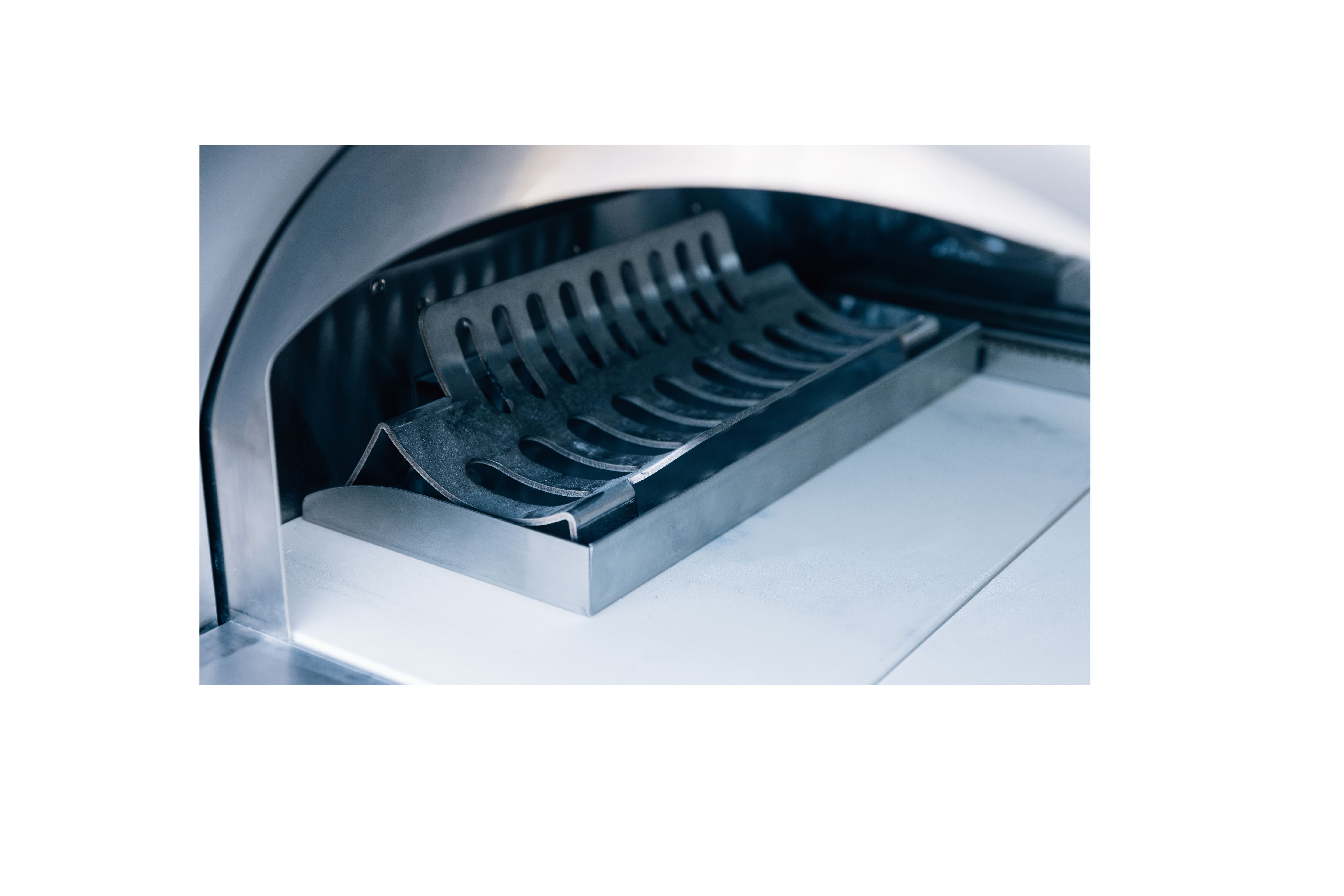 Summerset Hybrid Pizza Oven - Liquid Propane