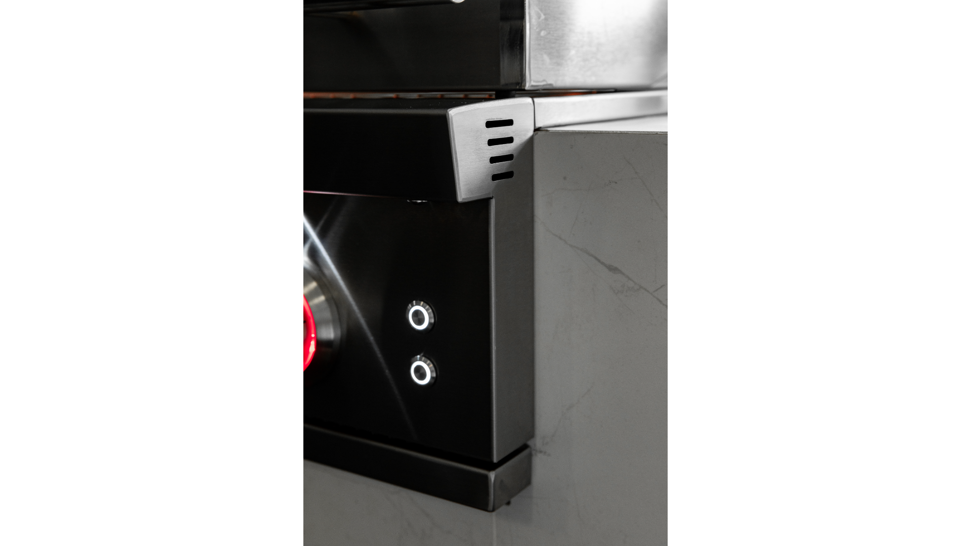 32" Sizzler PRO Grill